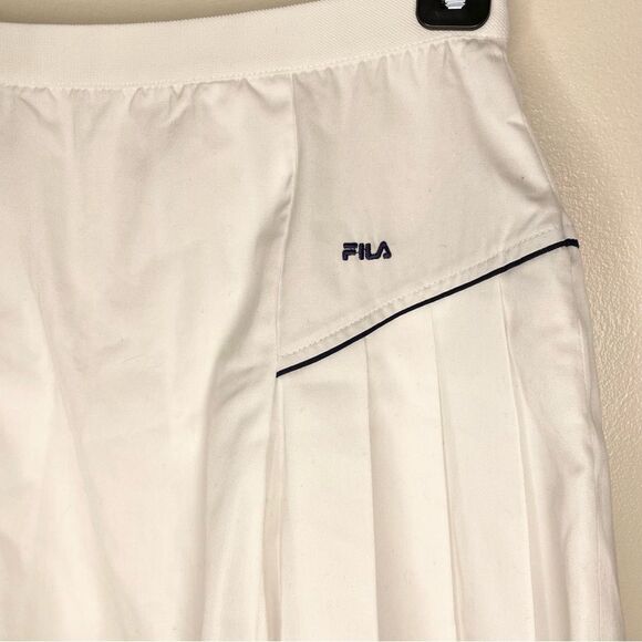 Fila Skirt Vintage Made in Italy Tennis Pickleball Pleated Mini White Size 8 - Picture 3 of 9
